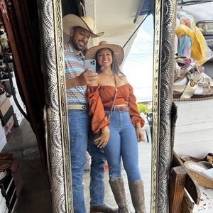 Meet your Posher, Anthony